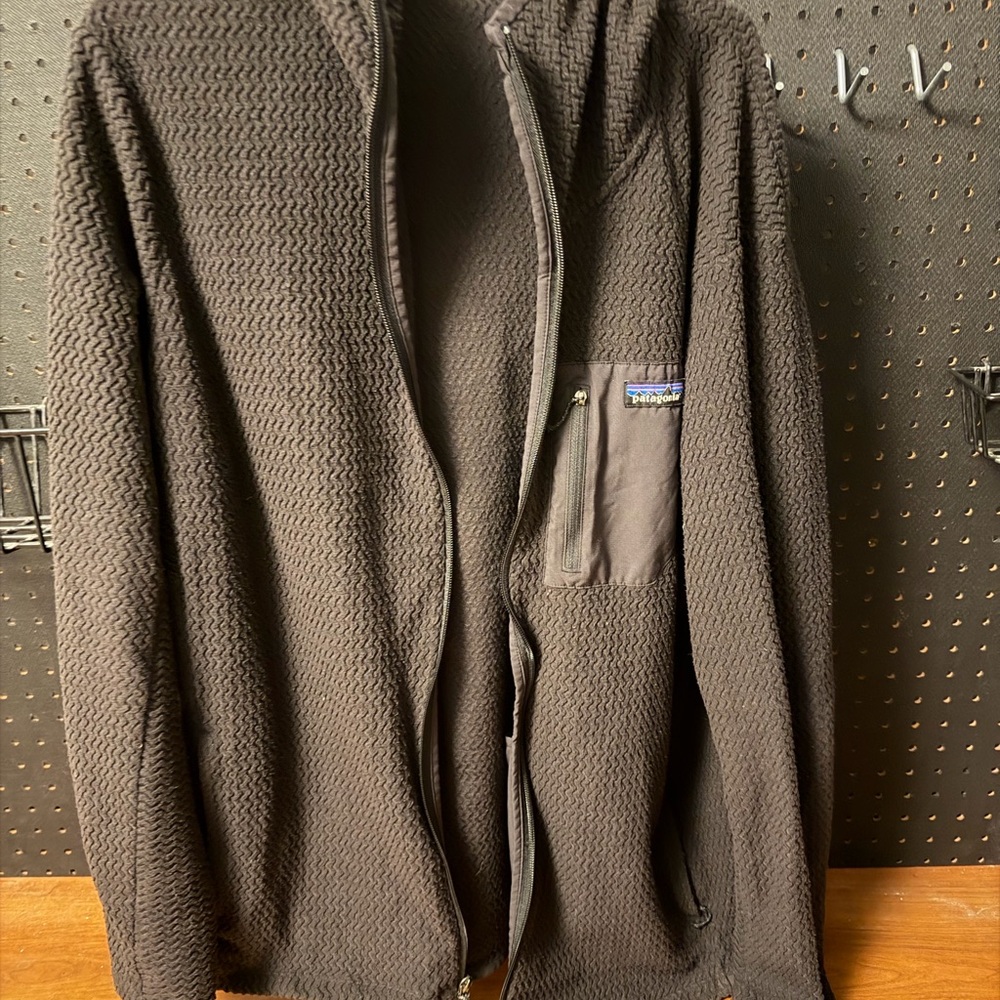 Patagonia Men's R1 Air Fleece Full-Zip Hoody